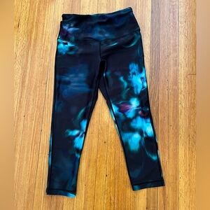 Zella - Size Small leggings/yoga pants capris